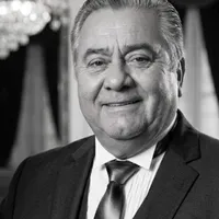 Retrato oficial del Notario Suplente Ángel Cárcamo